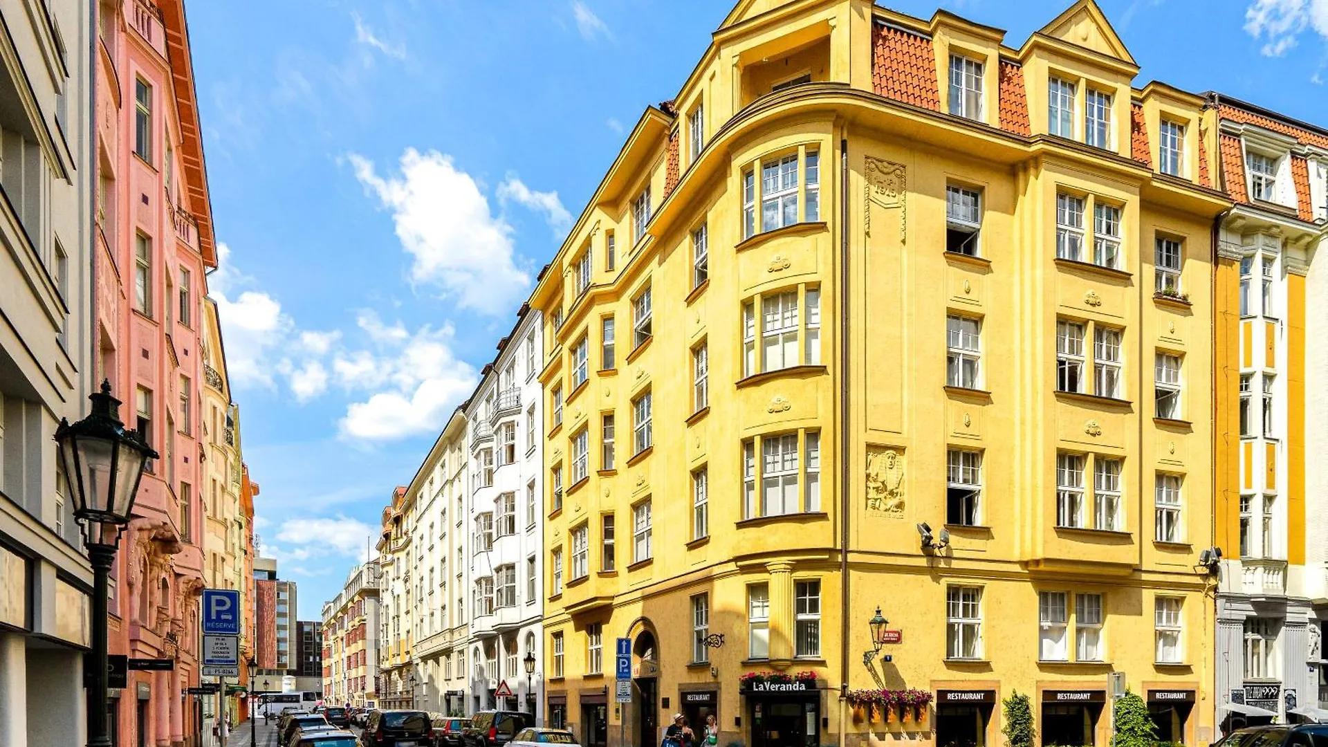Prague Days - Charming 1Bdr Apt - Old Town - Workspace 0*,  Czech Republic